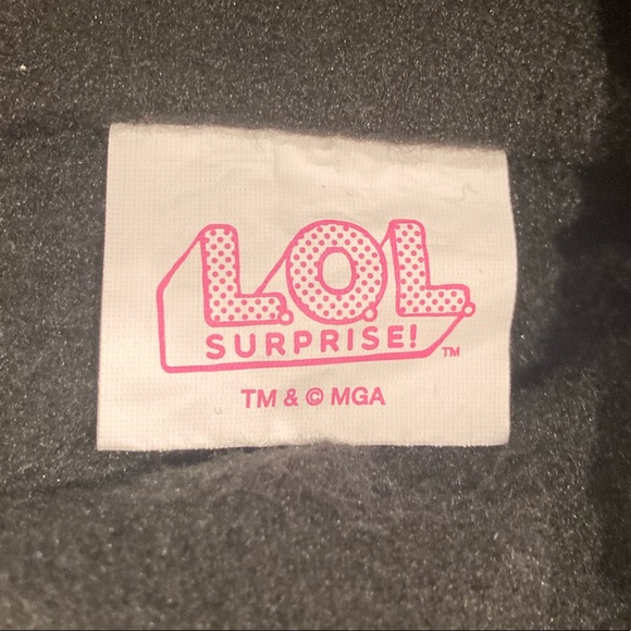 Beanie Hat with PomPom Size OS - Picture 7 of 8